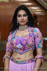 Divi Vadthya at Hi Life Fashion Exhibition Launch Event