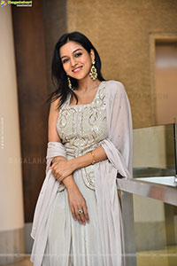 Kavya Anil at Vanda Devullu Pre Release Event