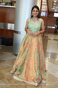 Leela Latest Photoshoot Stills, HD Gallery