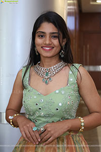 Leela Latest Photoshoot Stills, HD Gallery