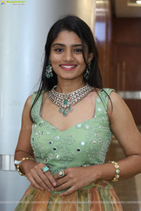 Leela Latest Photoshoot Stills, HD Gallery