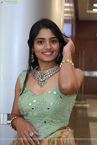 Leela Latest Photoshoot Stills, HD Gallery