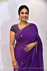 Nivetha Pethuraj at Sing Geetham Success Meet, HD Gallery 