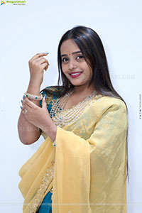 Pooja Netha Latest Stills, HD Gallery