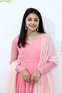 Preethi Reddy Latest Stills, HD Photo Gallery