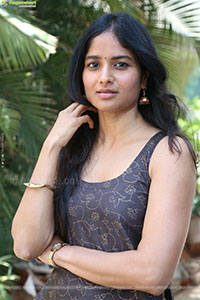 Shalini Kondepudi at Sing Geetham Movie Interview