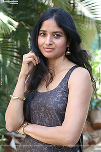 Shalini Kondepudi at Sing Geetham Movie Interview
