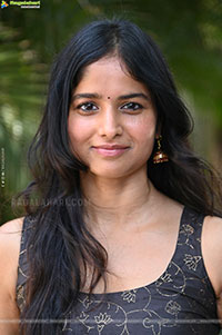 Shalini Kondepudi at Sing Geetham Movie Interview