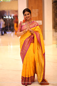 Sree Mukhi at Maa Inti Bangaram Prerelease Event