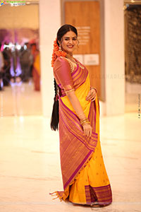 Sree Mukhi at Maa Inti Bangaram Prerelease Event