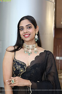 Swetha Kanduri stills in Black Designer Dress, HD Gallery