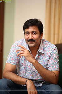 Vadde Naveen at Transfer Trimurthulu Movie Interview