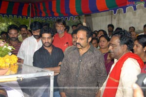 Stars pay Homage to Mallikharjuna Rao