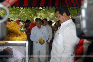 Stars pay Homage to Mallikharjuna Rao