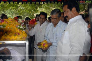 Stars pay Homage to Mallikharjuna Rao