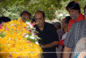 Stars pay Homage to Mallikharjuna Rao