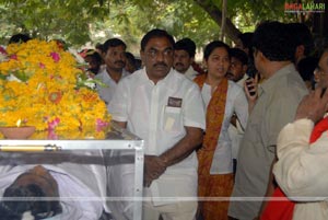 Stars pay Homage to Mallikharjuna Rao