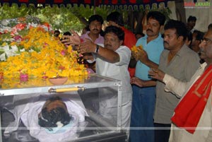 Stars pay Homage to Mallikharjuna Rao