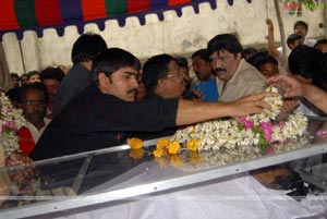 Stars pay Homage to Mallikharjuna Rao