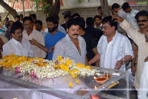 Stars pay Homage to Mallikharjuna Rao