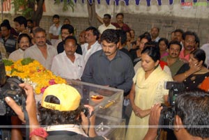 Stars pay Homage to Mallikharjuna Rao