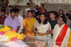 Stars pay Homage to Mallikharjuna Rao