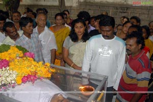 Stars pay Homage to Mallikharjuna Rao