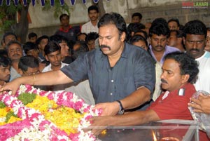 Stars pay Homage to Mallikharjuna Rao