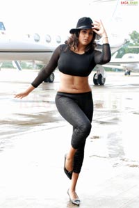 Sexy Namitha Photo Gallery/Wallpapers