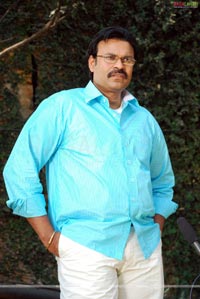 Nagababu, Ramya Krishna, Vijayanand, Suhasini