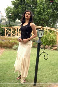 Shikha at Preminchukundaamaa Muhurat