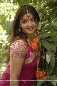 Aarti Agarwal Photo Gallery