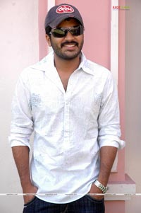 Sharwanand at Raju Maharaju Success Meet