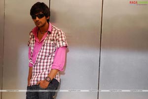 Varun Sandesh Photo Gallery