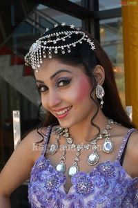 Buridi Heroine Aishwarya Photo Gallery