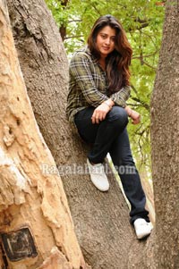 Farah Khan Photo Session