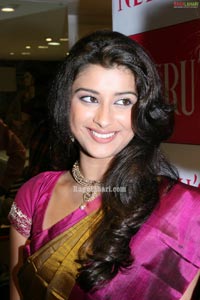 Madhurima Photo Gallery