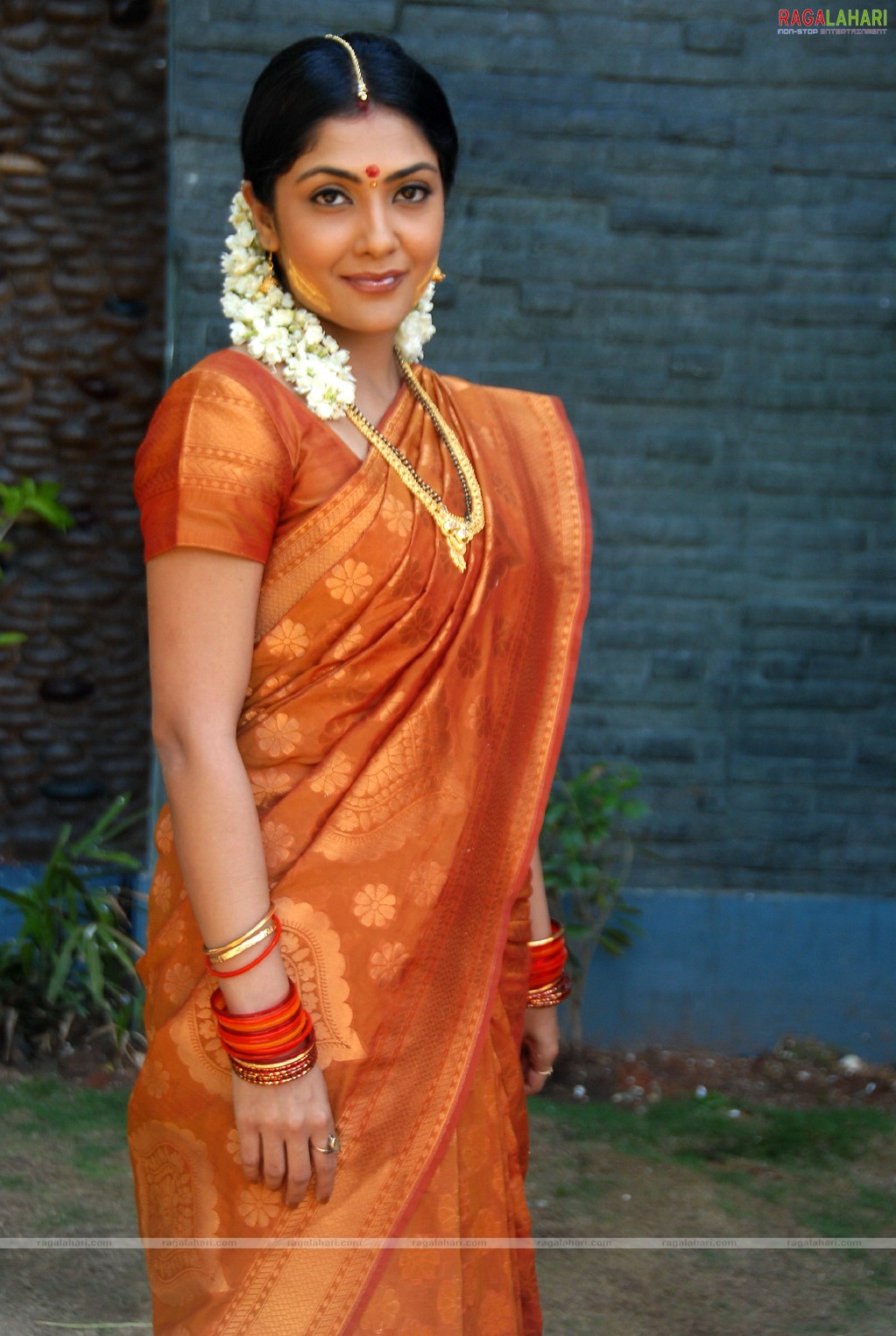 Kamalinee Mukherji