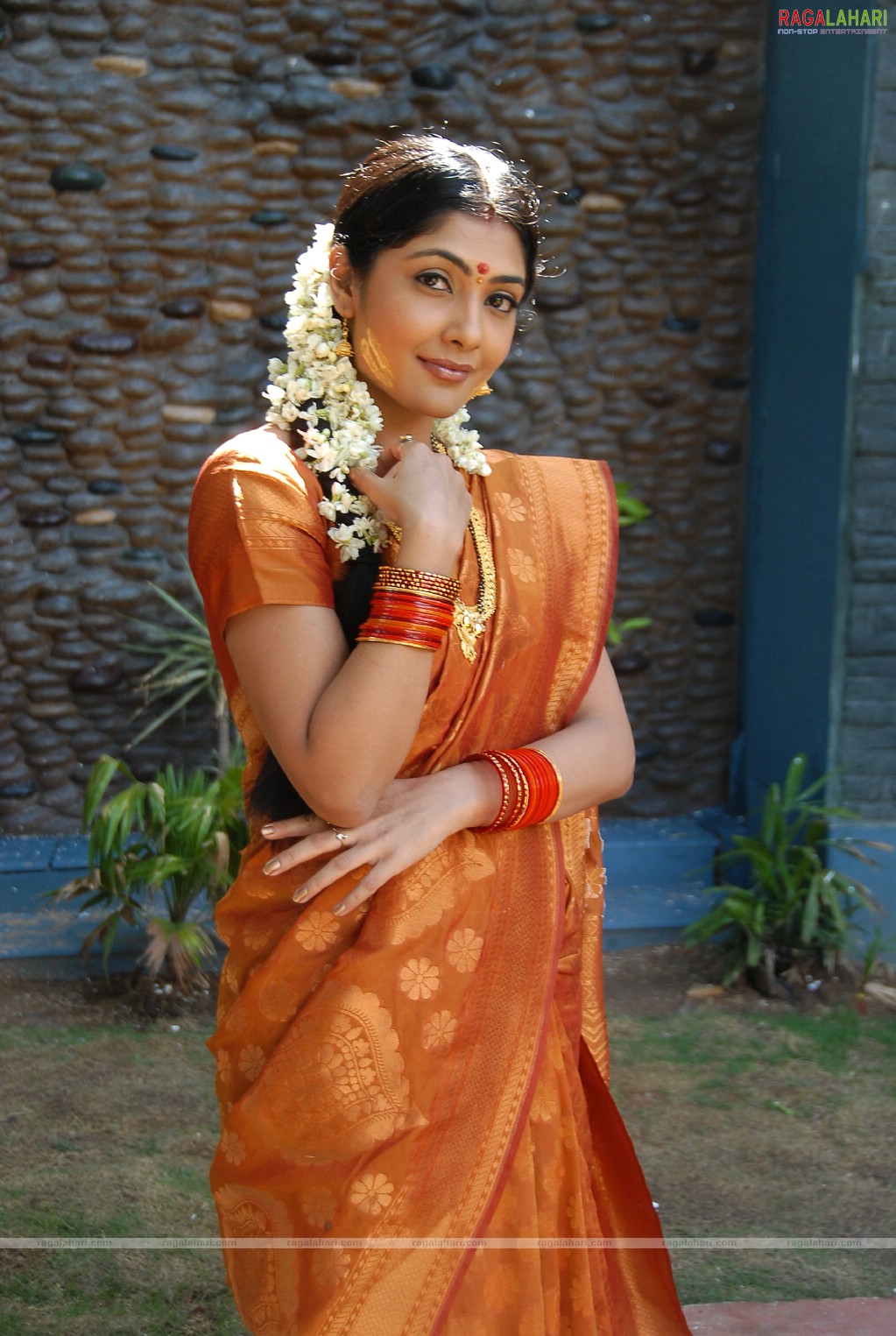 Kamalinee Mukherji