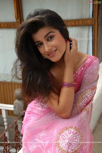 Madhurima at Saradaga Kasepu Sets