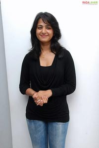 Anushka Photo Gallery