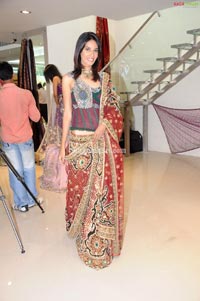 Hyderabadi Model Sadhana Photo Gallery