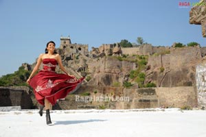 Kajal Photo Gallery from Darling