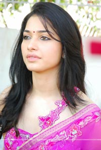 Tamanna Bhatia Photo Gallery