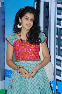 Tapsee Photo Gallery