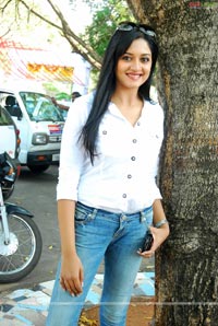 Vimala Raman Photo Gallery