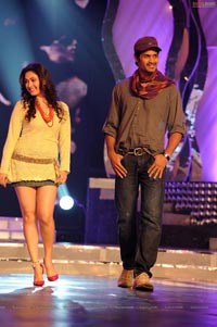 Hot Fashion Show at Lux Sandal Cinemaa Awards 2011