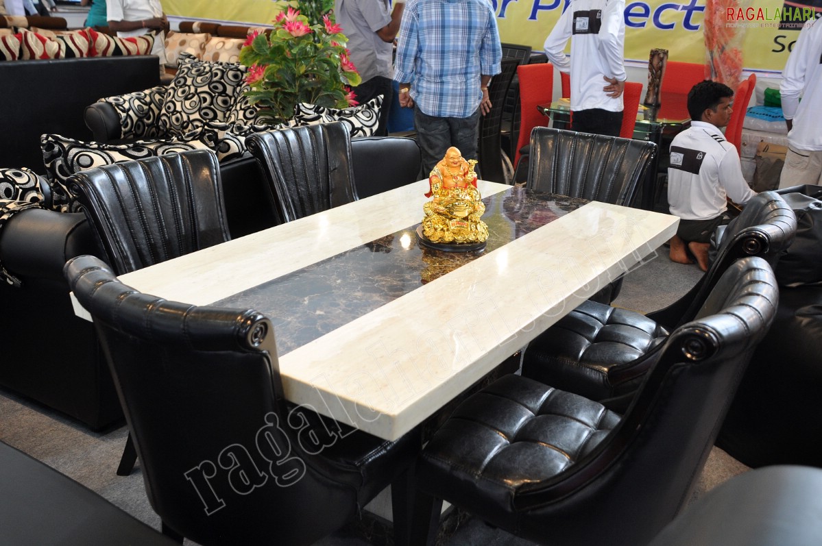 The Interior & Exterior Show at HITEX