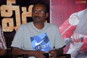 Vaadu Veedu Success Meet