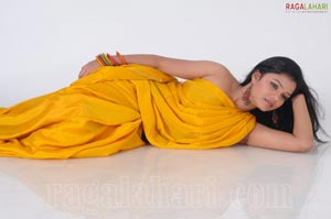 kiran Exclusive Studio Shoot in Yellow Saree